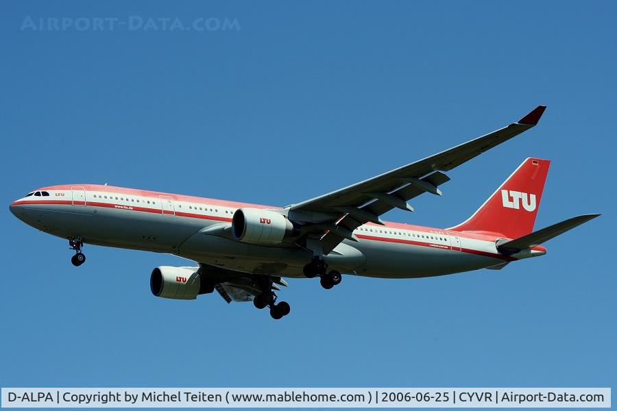 D-ALPA, 2001 Airbus A330-223 C/N 403, LTU flight arriving at Vancouver