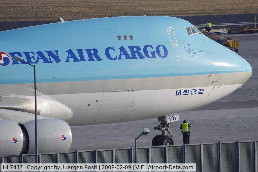 HL7437, 2003 Boeing 747-4B5F/SCD C/N 32808, Boeing 747-4B5F (SCD)