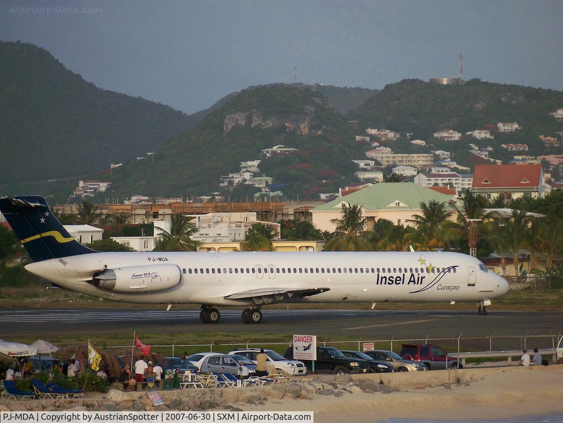 PJ-MDA, 1987 McDonnell Douglas MD-83 (DC-9-83) C/N 49449, Insel Air MD 83