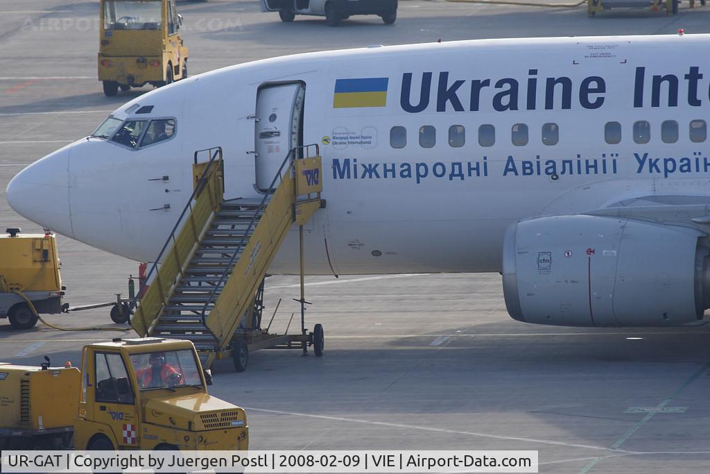 UR-GAT, 1993 Boeing 737-528 C/N 25237, 1993 Boeing 737-528