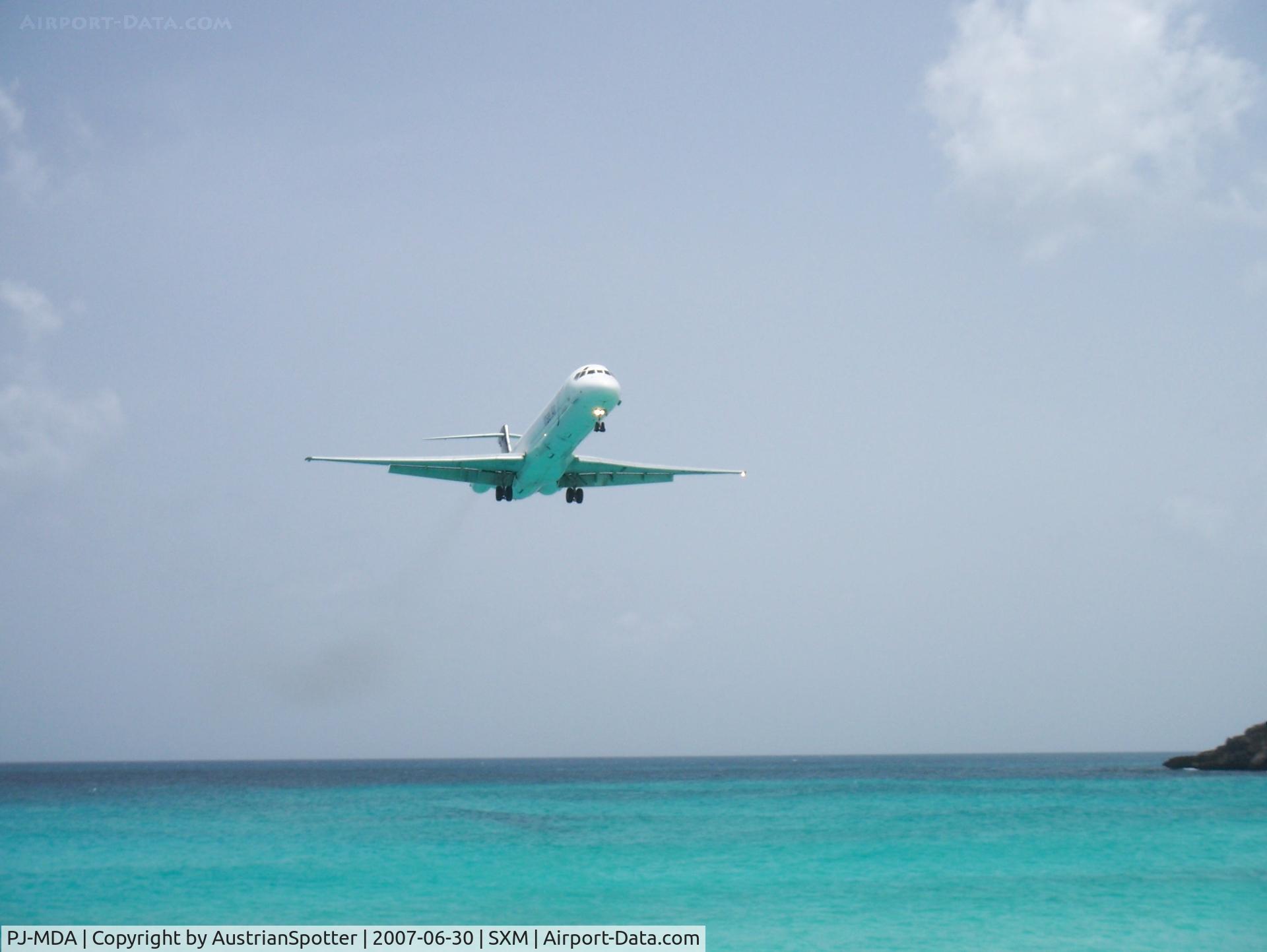 PJ-MDA, 1987 McDonnell Douglas MD-83 (DC-9-83) C/N 49449, Insel Air MD 83