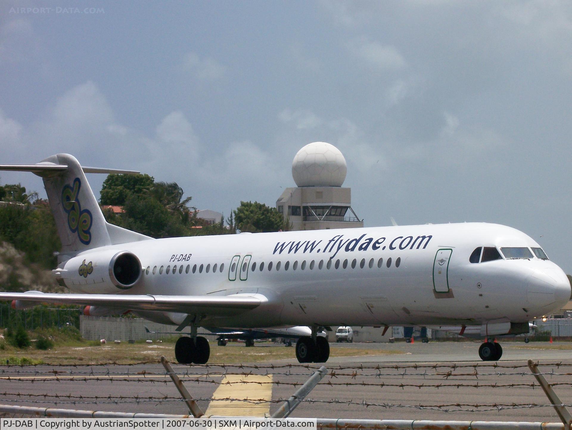 PJ-DAB, 1991 Fokker 100 (F-28-0100) C/N 11331, Dutch Antilles Express  Fokker 100