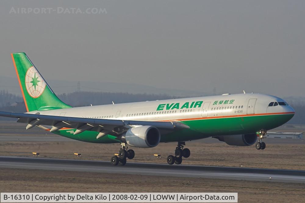 B-16310, 2005 Airbus A330-203 C/N 678, EVA AIR A330 touchdown at RWY 34