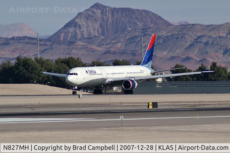 N827MH, 2001 Boeing 767-432/ER C/N 29705, Delta Airlines / 2001 Boeing 767-432ER