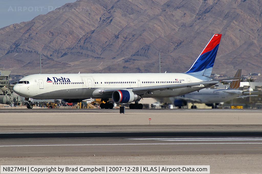 N827MH, 2001 Boeing 767-432/ER C/N 29705, Delta Airlines / 2001 Boeing 767-432ER