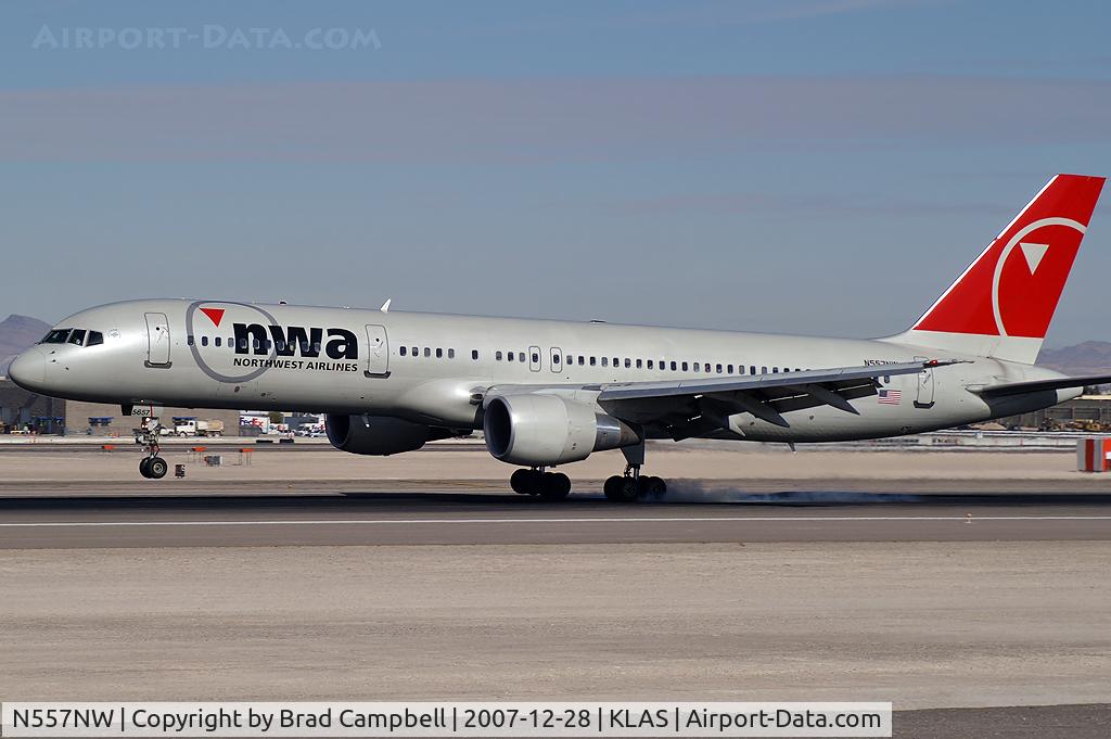 N557NW, 2002 Boeing 757-251 C/N 33393, Northwest Airlines / 2002 Boeing 757-251