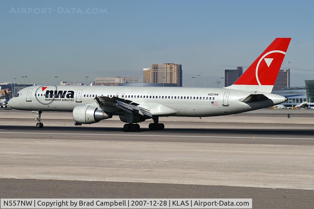 N557NW, 2002 Boeing 757-251 C/N 33393, Northwest Airlines / 2002 Boeing 757-251