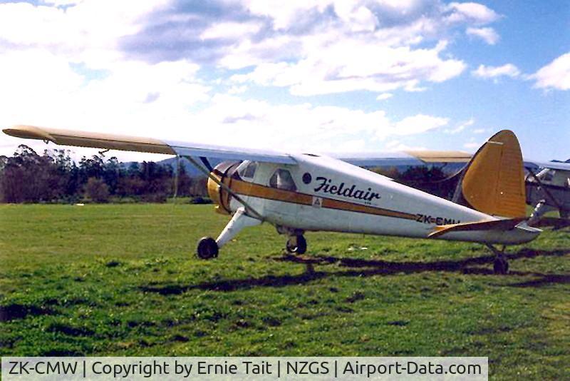 ZK-CMW, Cessna 185B Skywagon C/N 1850653, At Gisborne 1972