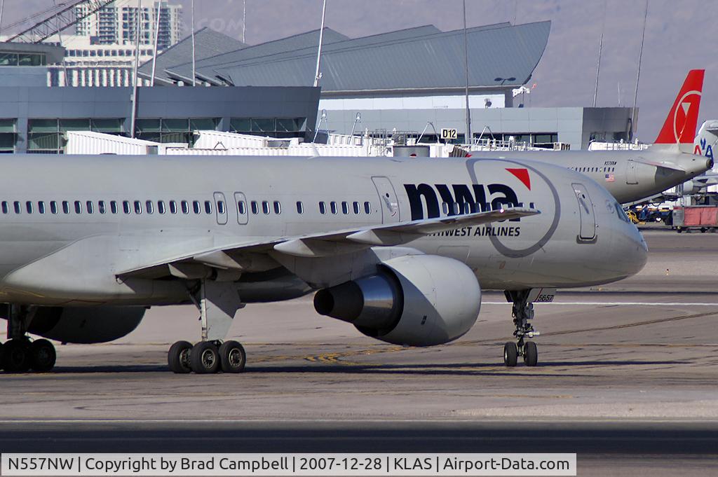 N557NW, 2002 Boeing 757-251 C/N 33393, Northwest Airlines / 2002 Boeing 757-251