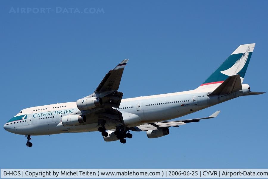 B-HOS, 1990 Boeing 747-467 C/N 24850, Cathay Pacific coming from Hong Kong in final approach