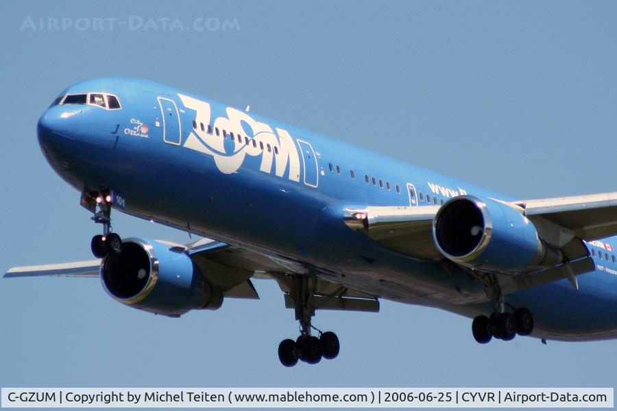 C-GZUM, 1993 Boeing 767-328 C/N 27135, Zoom Airlines arriving at Vancouver