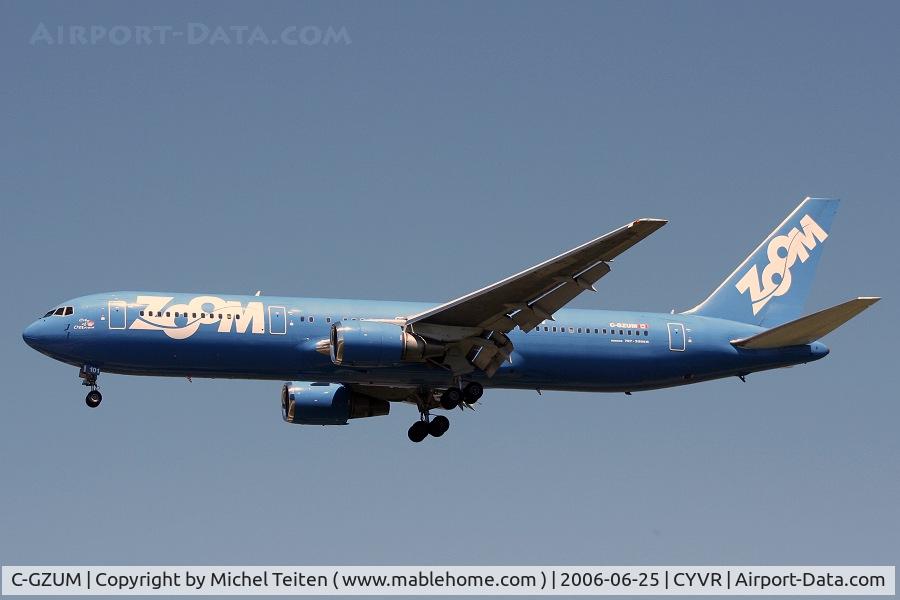 C-GZUM, 1993 Boeing 767-328 C/N 27135, Zoom Airlines arriving at Vancouver