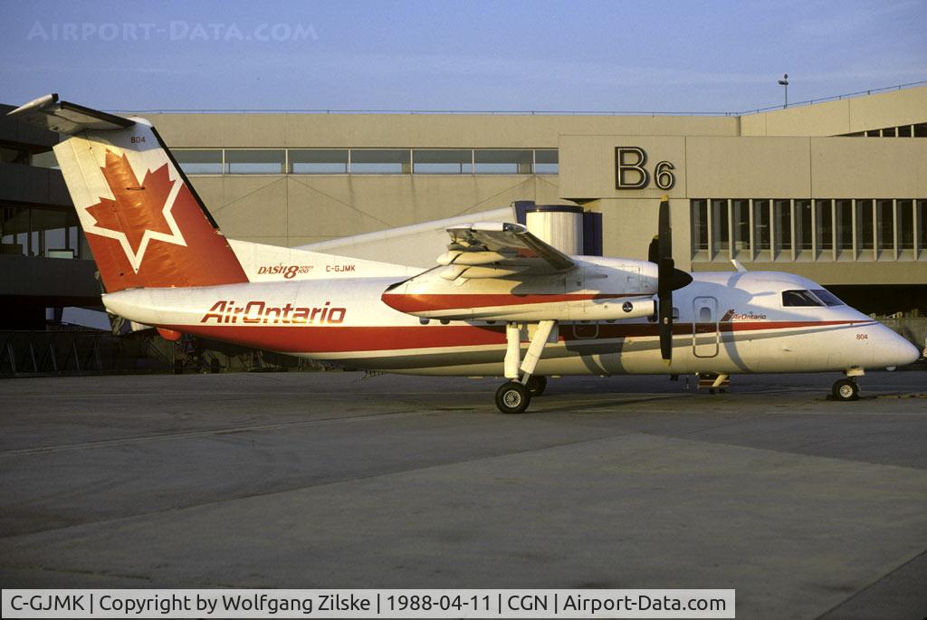 C-GJMK, 1987 De Havilland Canada DHC-8-102 Dash 8 C/N 081, visitor