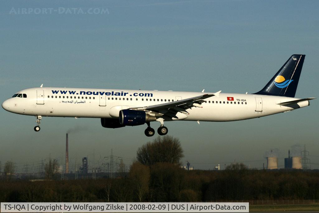 TS-IQA, 1999 Airbus A321-211 C/N 970, visitor