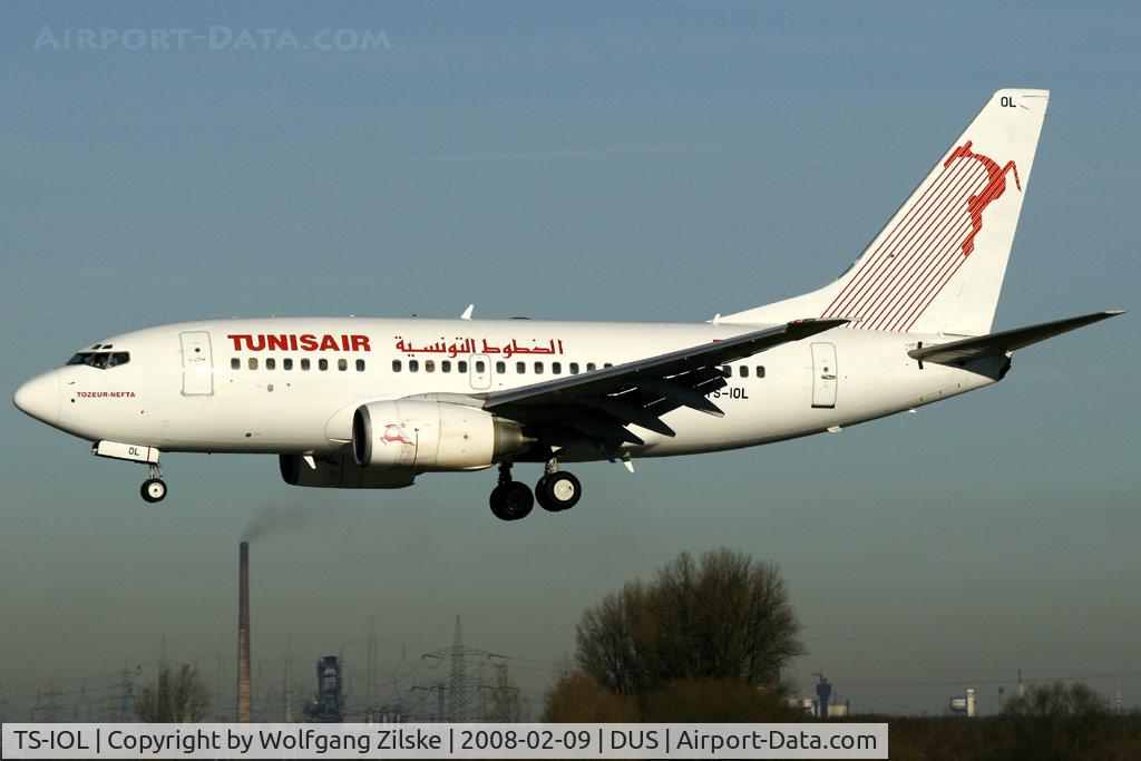 TS-IOL, 1999 Boeing 737-6H3 C/N 29497, visitor
