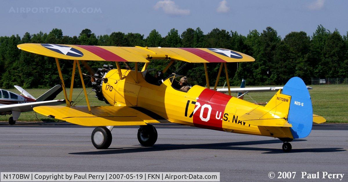 N170BW, Boeing PT-17 Kaydet (A75N1) C/N 75-8260, Taxiing in to her spot