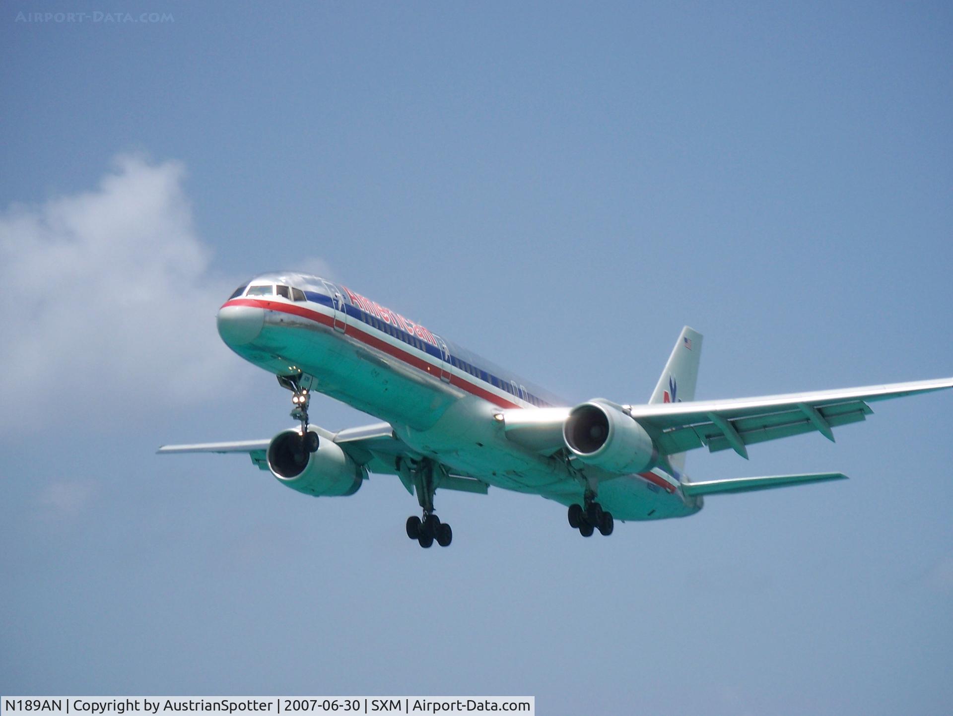N189AN, 2001 Boeing 757-223 C/N 32383, American Airlines