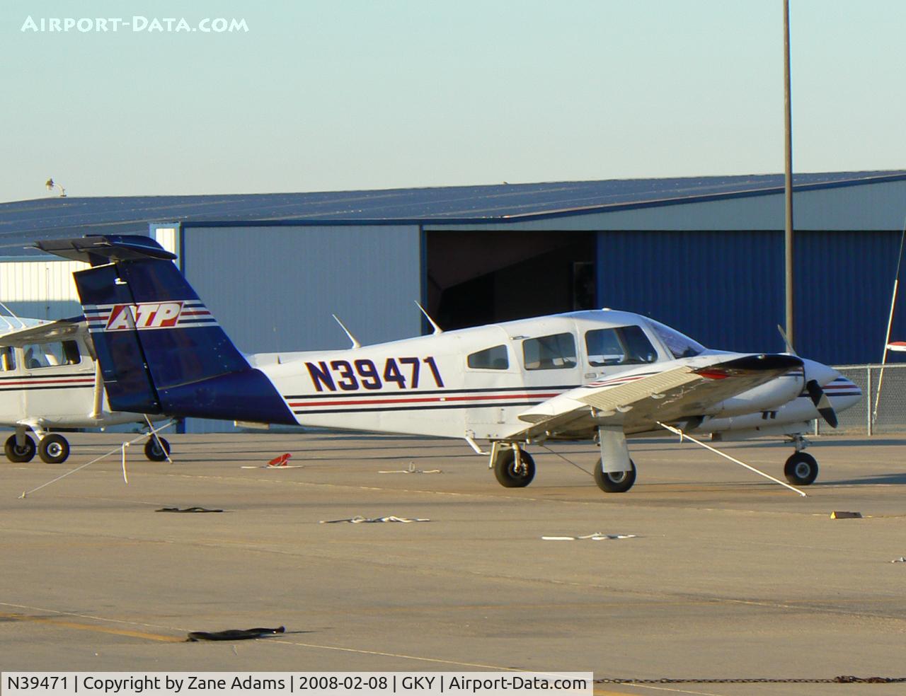 N39471, 1978 Piper PA-44-180 Seminole C/N 44-7995009, ATP At Arlington Municipal