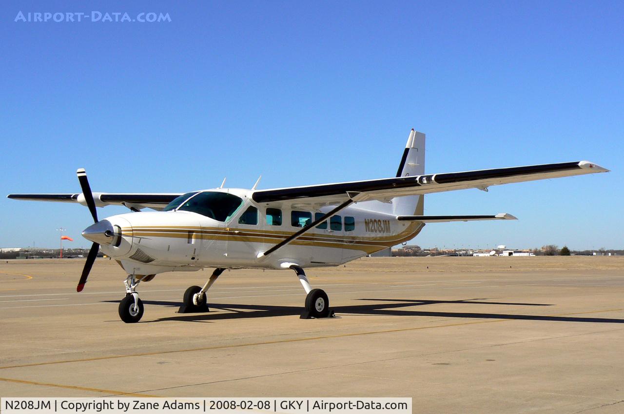 N208JM, 1996 Cessna 208 Caravan 1 C/N 20800247, At Arlington Municipal