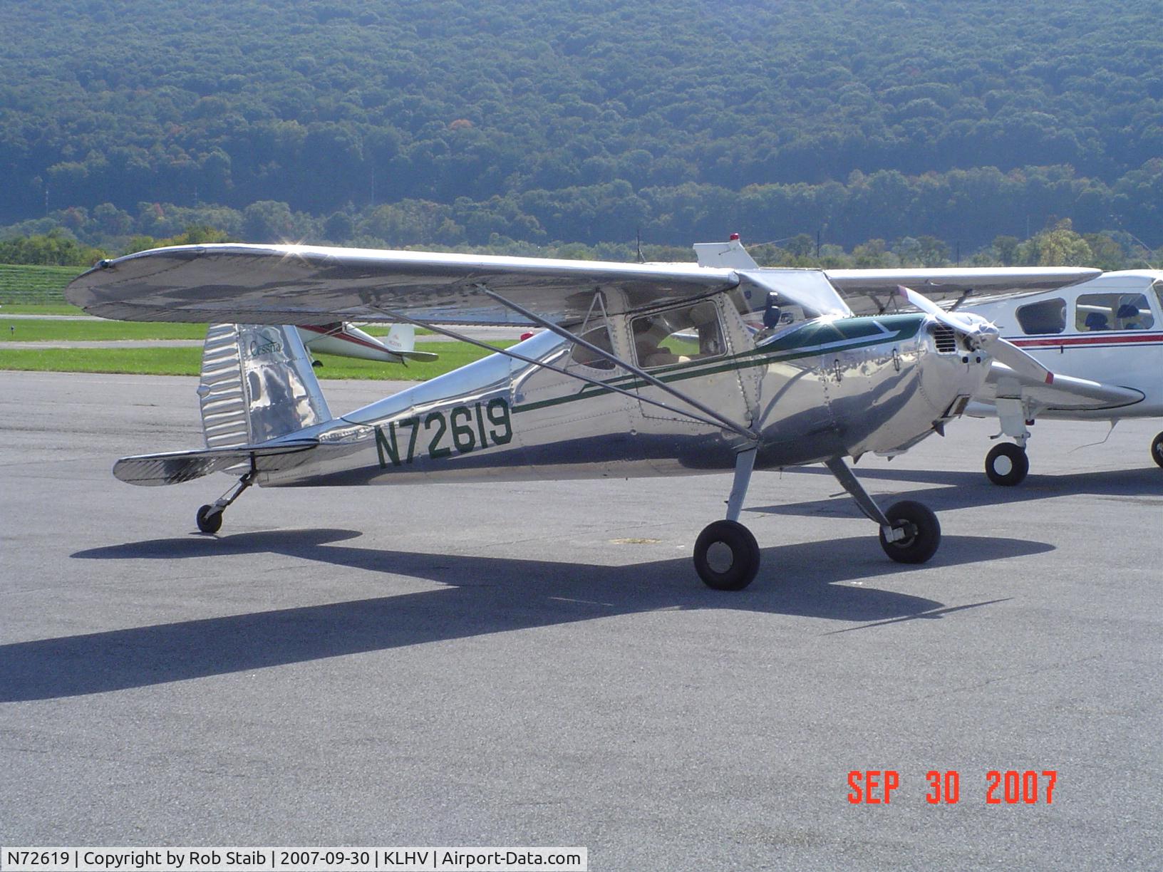 N72619, 1946 Cessna 140 C/N 9795, Picture of Cessna 72619
