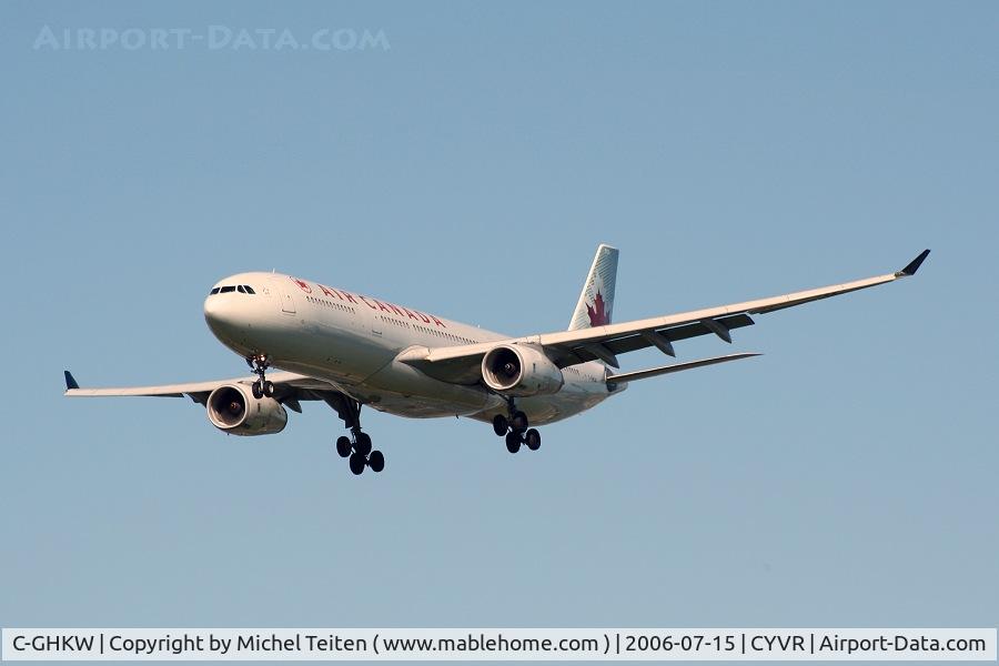 C-GHKW, 2001 Airbus A330-343 C/N 0408, Air Canada