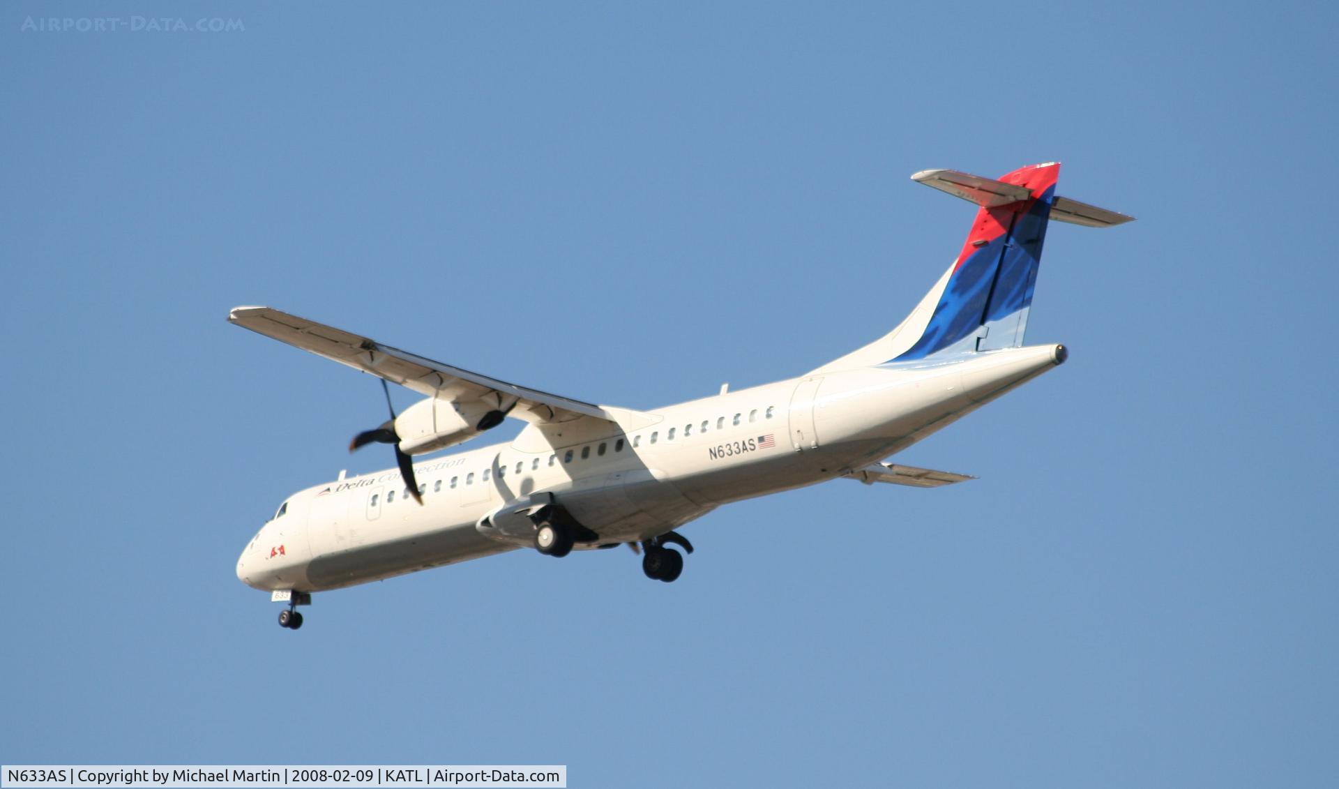 N633AS, 1992 ATR 72-212 C/N 344, Short Final for 26R