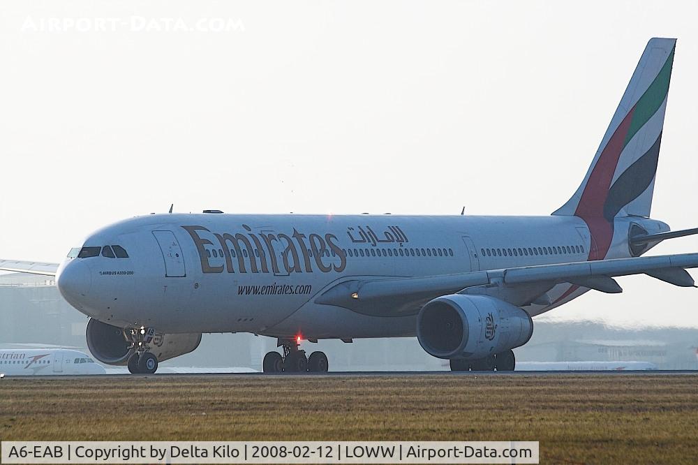A6-EAB, 2000 Airbus A330-243 C/N 365, Emirates  A330