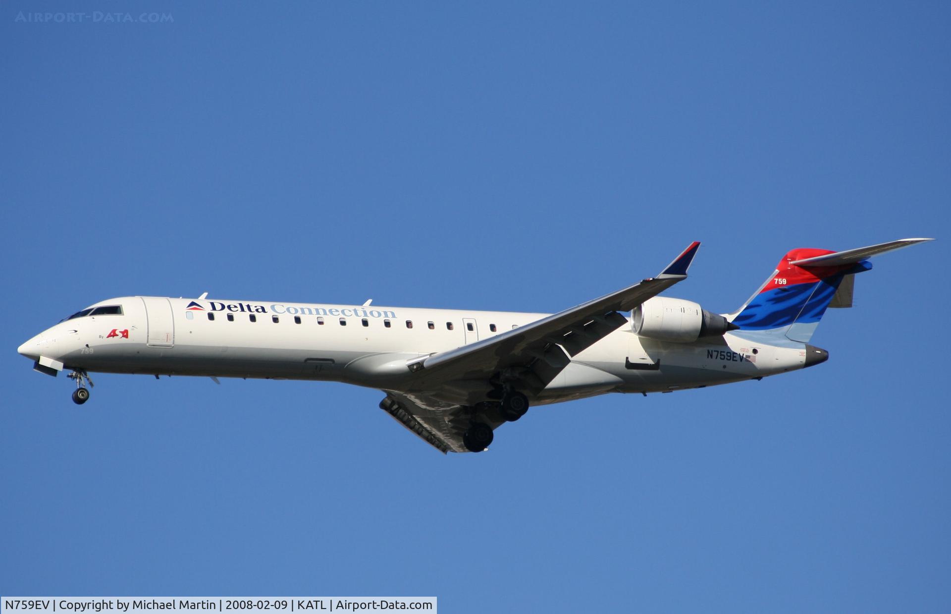 N759EV, 2005 Bombardier CRJ-700 (CL-600-2C10) Regional Jet C/N 10211, On final for Runway 26R