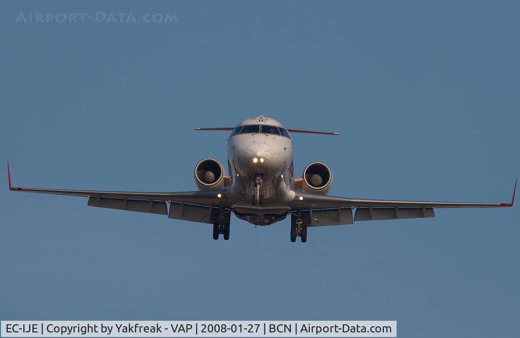 EC-IJE, 2002 Bombardier CRJ-200ER (CL-600-2B19) C/N 7700, Air Nostrum Regionaljet