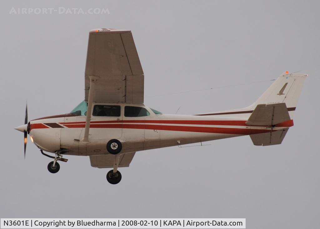 N3601E, 1978 Cessna 172N C/N 17271603, Approach to 17L.