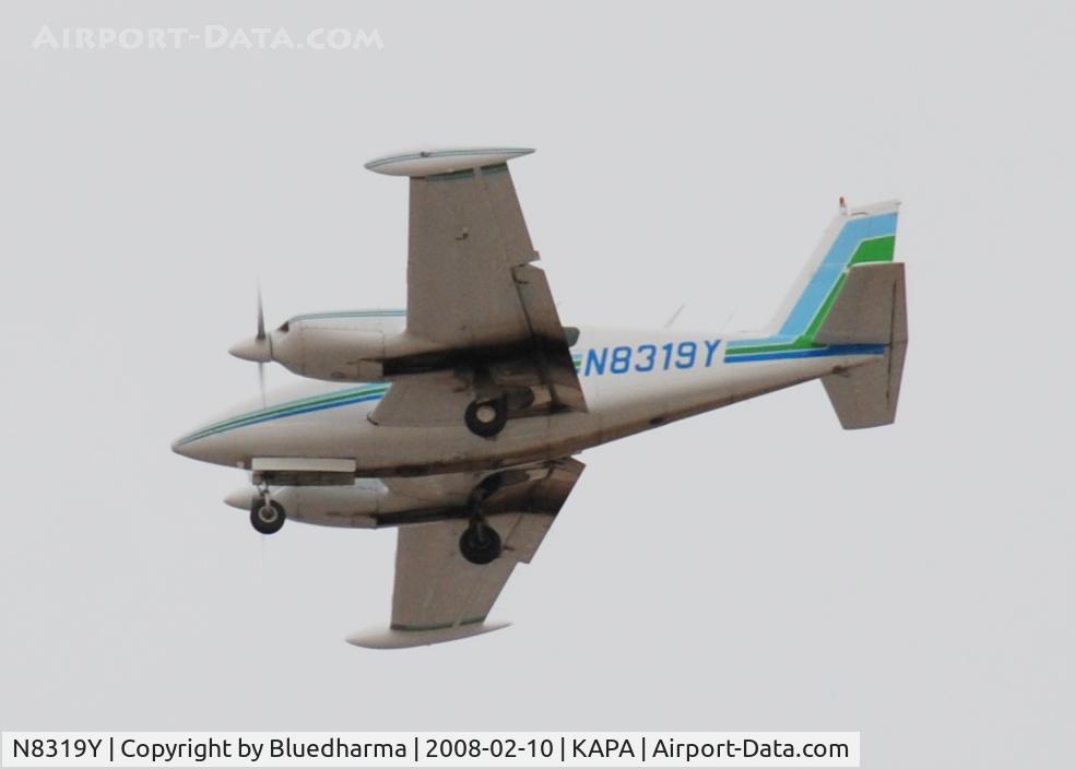 N8319Y, 1967 Piper PA-30 Twin Comanche C/N 30-1459, Touch and go on 17R.