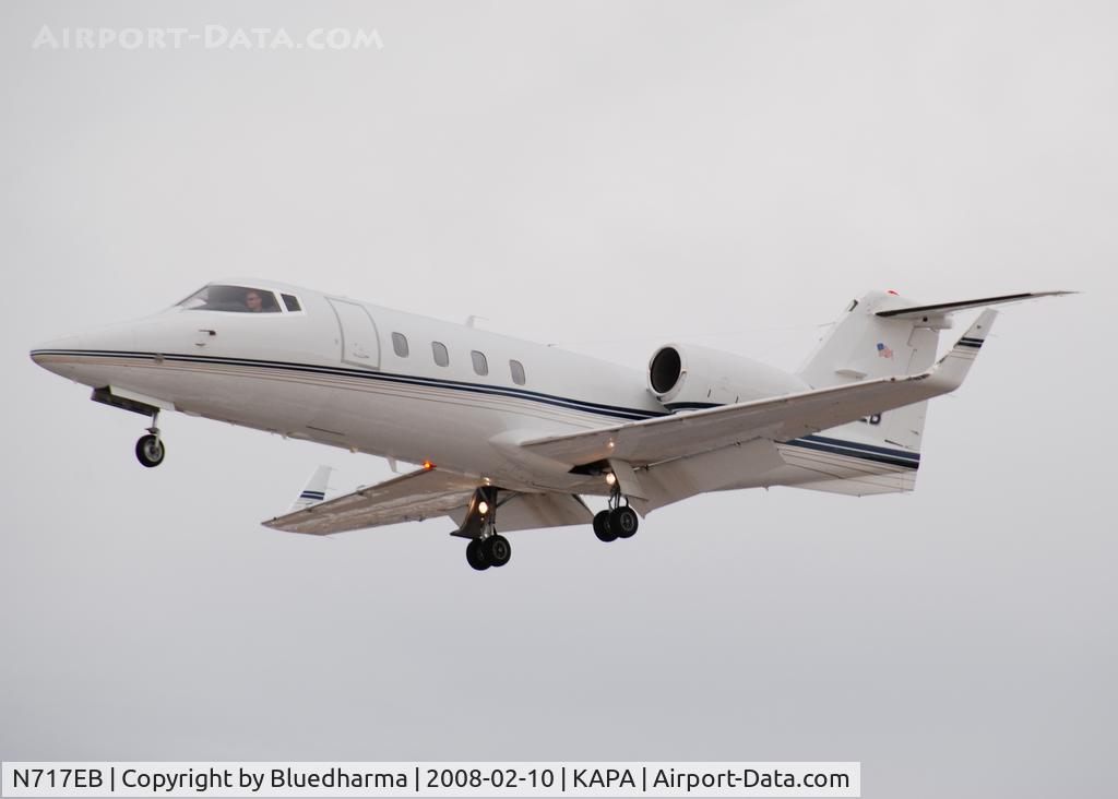 N717EB, 1981 Gates Learjet 55 C/N 016, Approach to 17L.