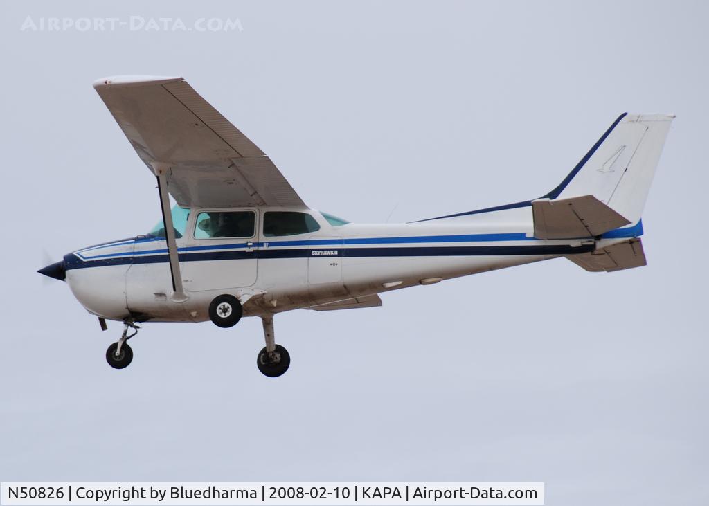 N50826, 1980 Cessna 172P C/N 17274222, Approach to 17L.