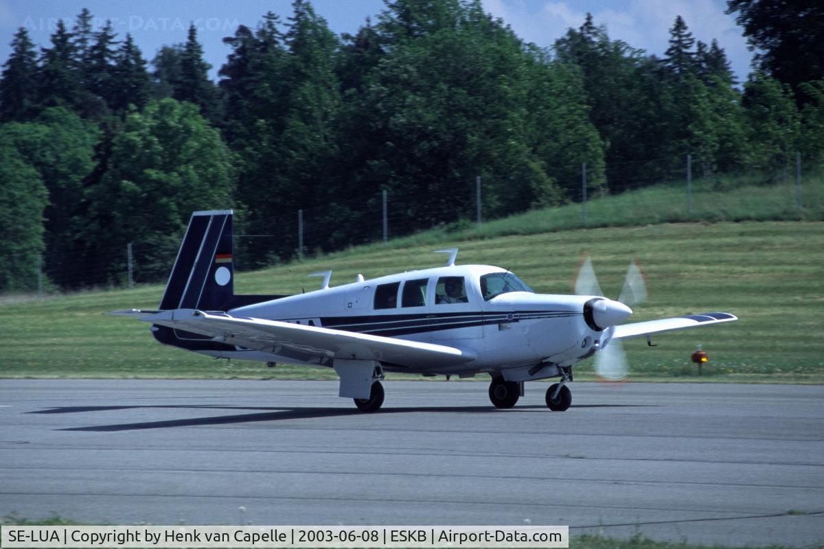 SE-LUA, 1968 Mooney M20F Executive C/N 680130, Mooney M20F at Barkarby airfield, Stockholm, Sweden