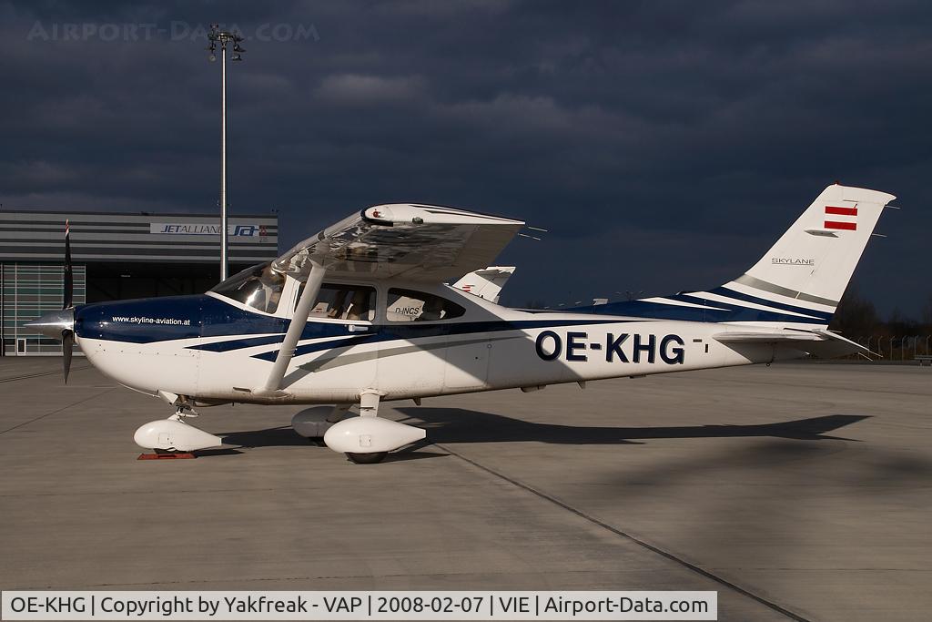 OE-KHG, 2006 Cessna 182T Skylane C/N 18281758, Cessna 172