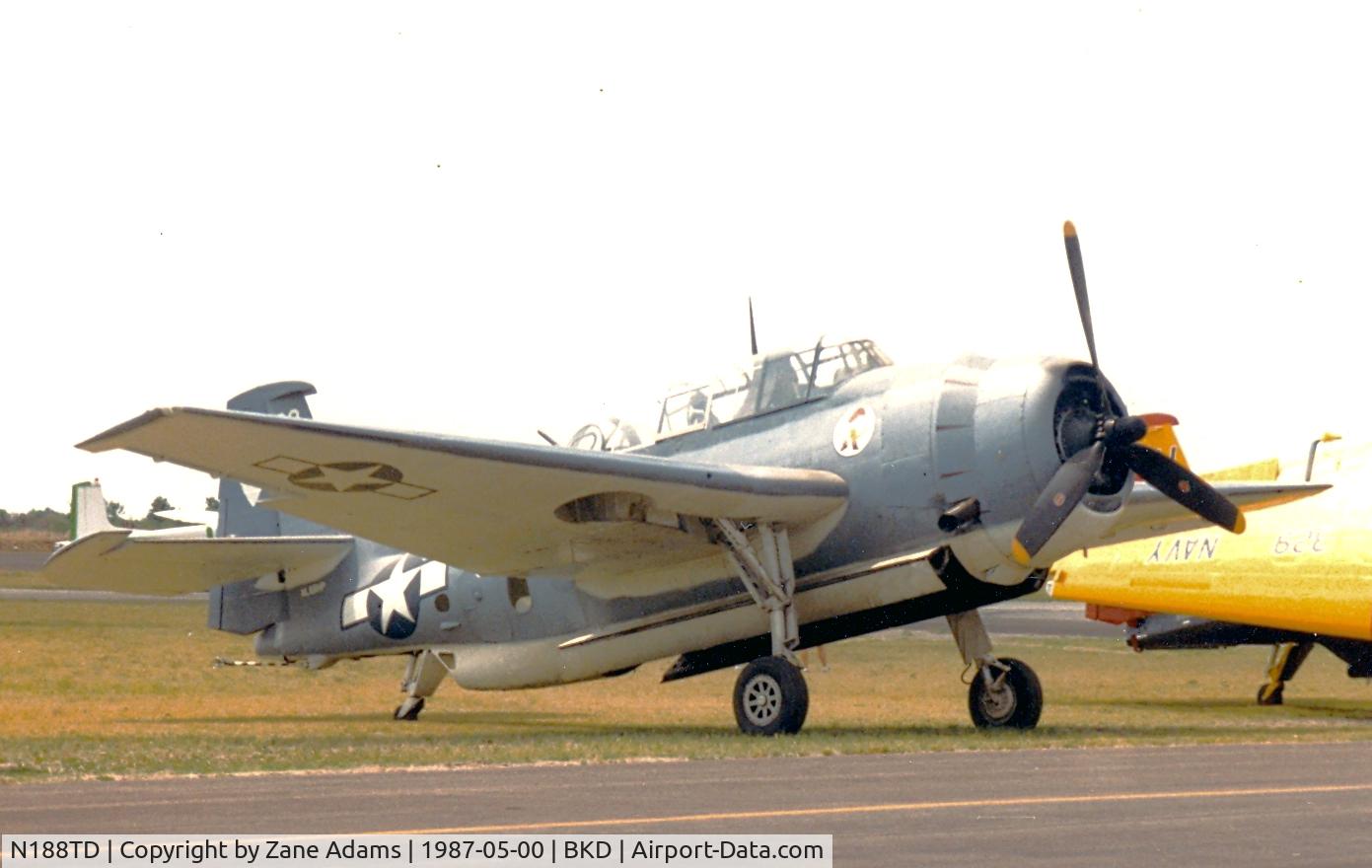 N188TD, 1945 Grumman TBM-3 Avenger C/N 53522, At the Worlds Greatest Warbird Airshow ...EVER!