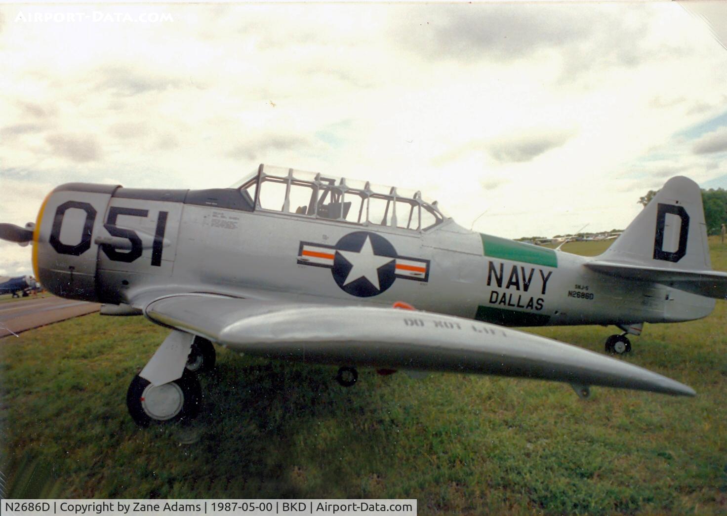 N2686D, 1944 North American SNJ-5 Texan Texan C/N 121-41987, At the Worlds Greatest Warbird Airshow ...EVER!