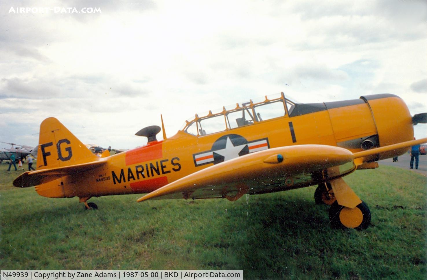 N49939, 1951 North American T-6G Texan C/N 168-466, At the Worlds Greatest Warbird Airshow ...EVER!