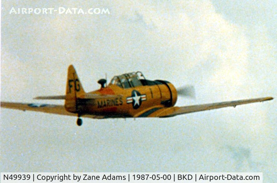N49939, 1951 North American T-6G Texan C/N 168-466, At the Worlds Greatest Warbird Airshow ...EVER!