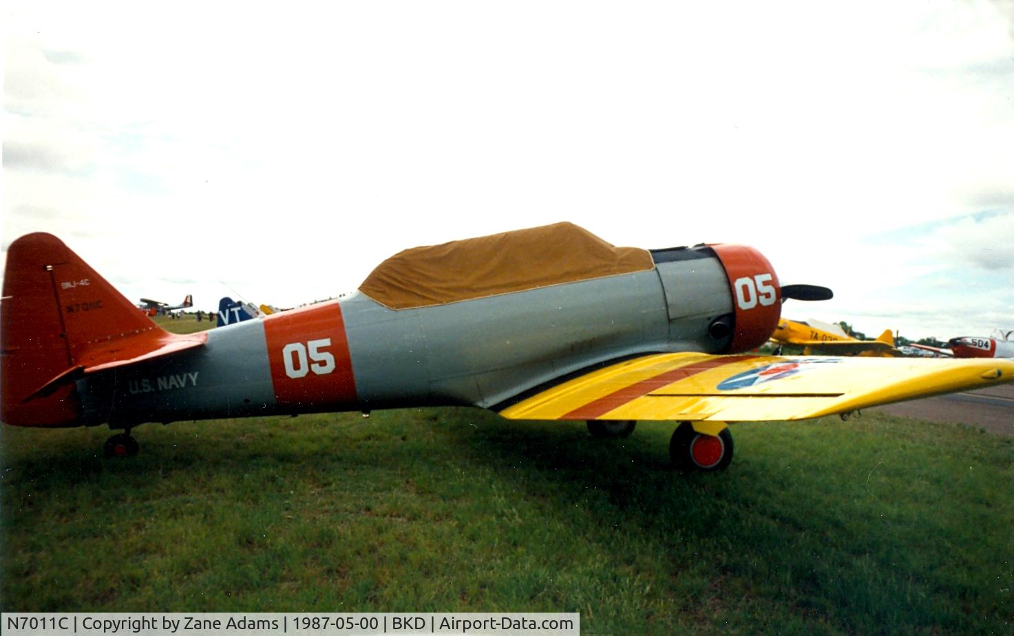 N7011C, North American SNJ-4 Texan C/N 88-13805, At the Worlds Greatest Warbird Airshow ...EVER!
