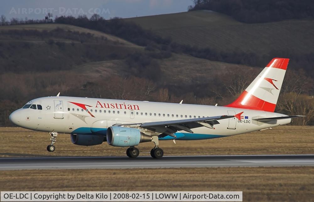 OE-LDC, 2004 Airbus A319-112 C/N 2262, Austrian A319-112