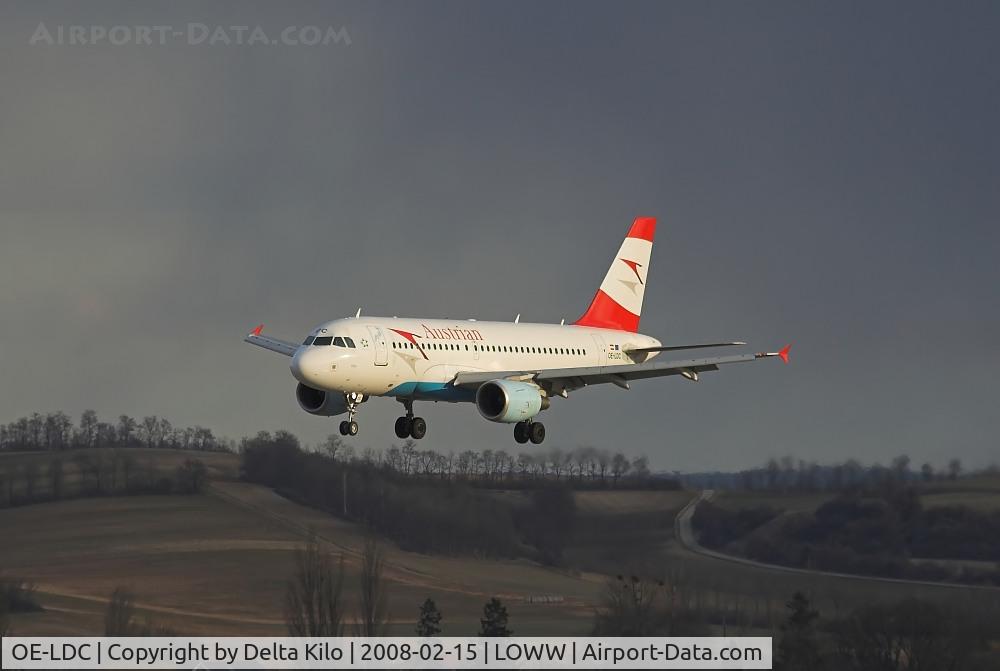OE-LDC, 2004 Airbus A319-112 C/N 2262, Austrian A319-112