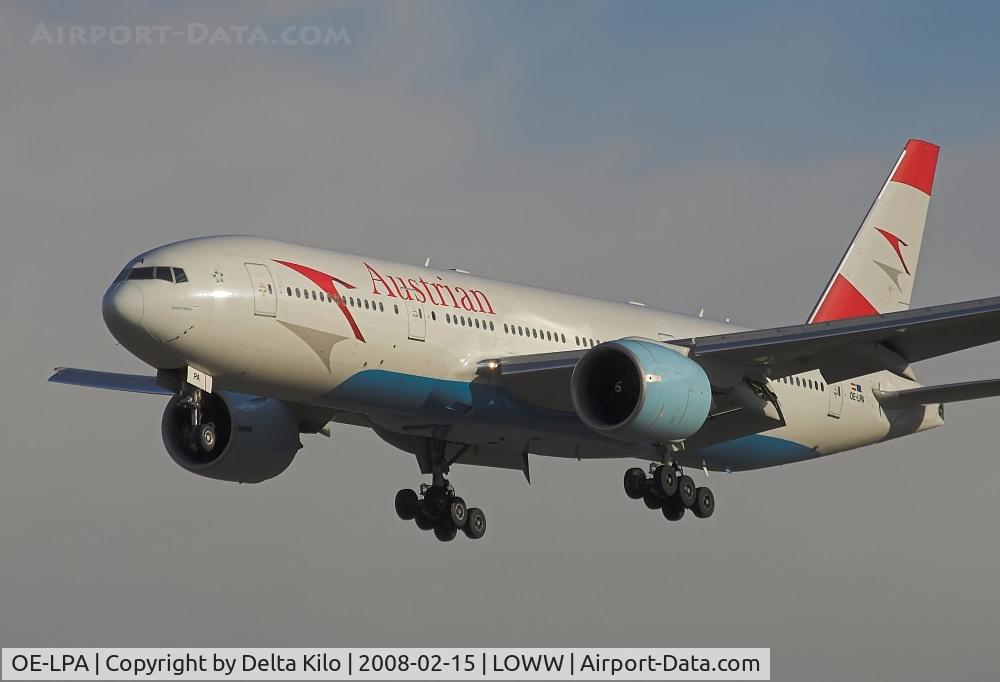 OE-LPA, 1997 Boeing 777-2Z9/ER C/N 28698, AUSTRIAN B777