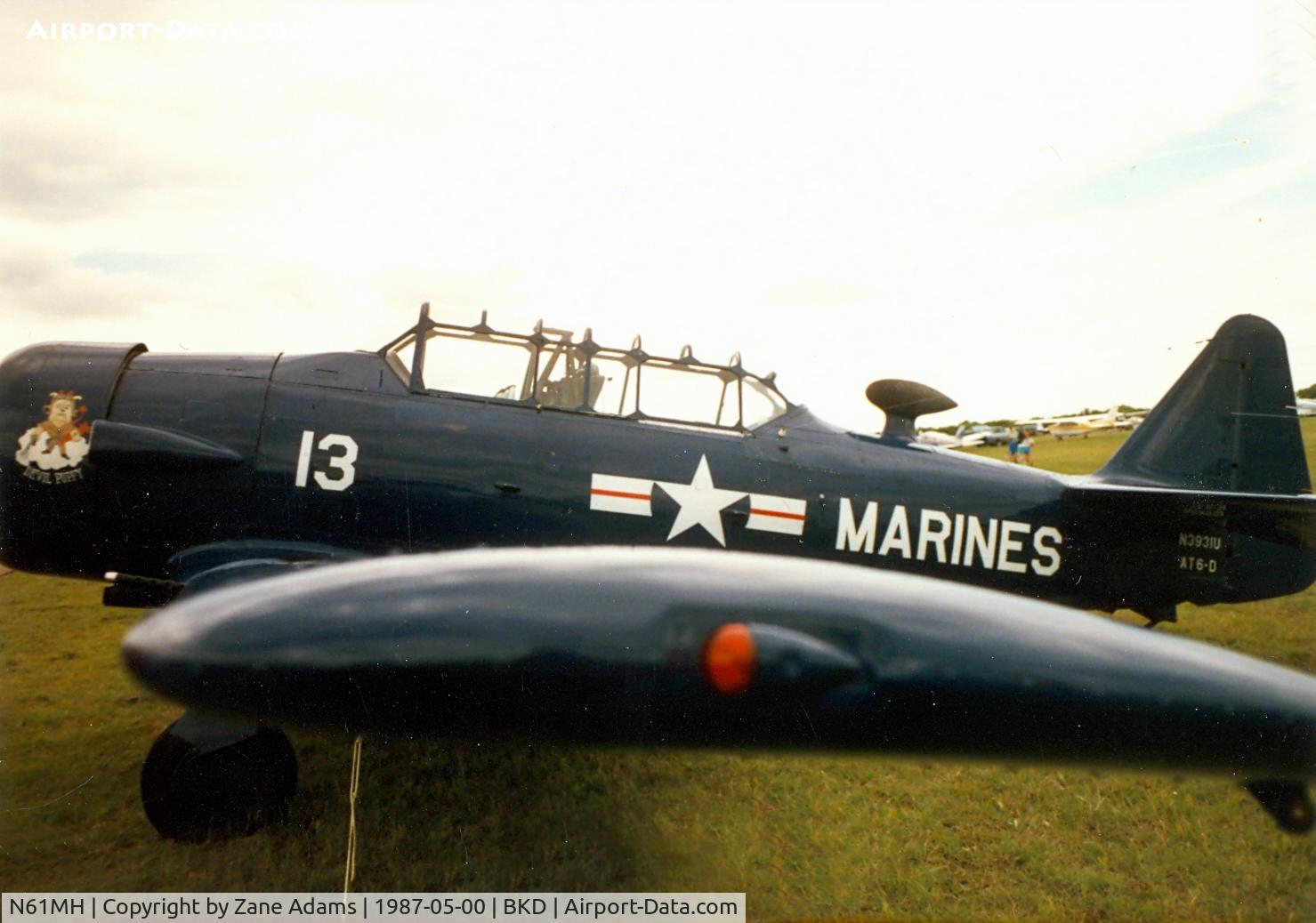 N61MH, North American AT-6 C/N 49-3269, Former N3931U - At the Worlds Greatest Warbird Airshow ...EVER!