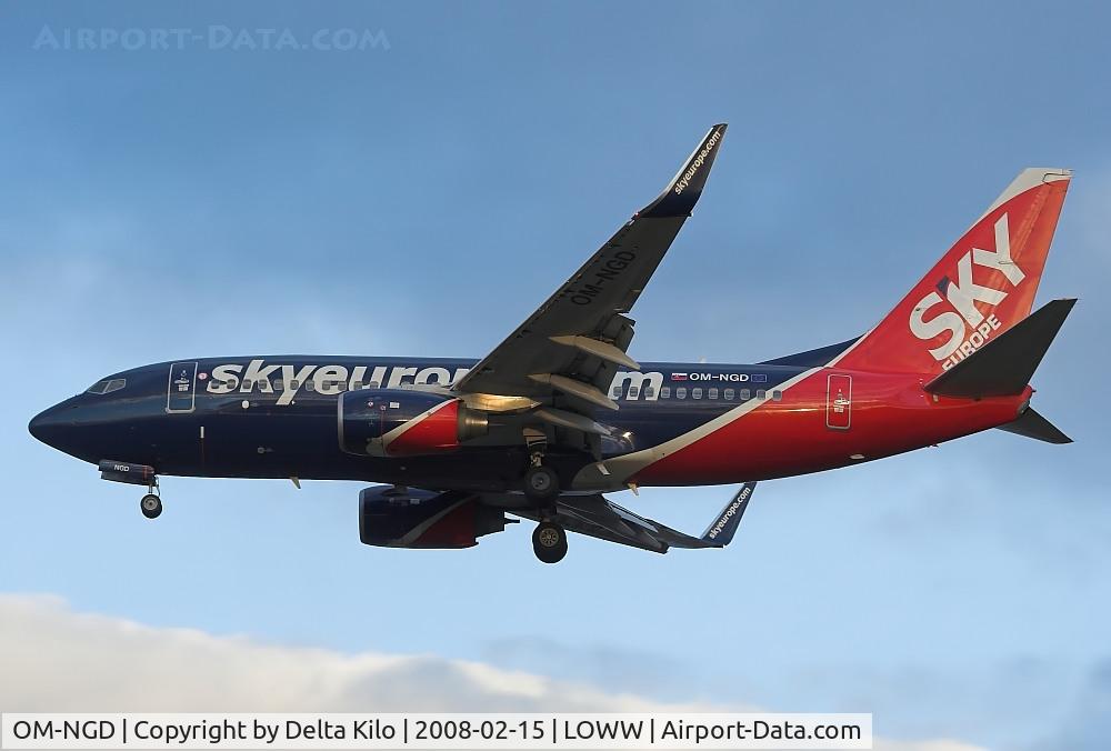 OM-NGD, 2006 Boeing 737-76N C/N 32674/1952, SKY Europe  B737