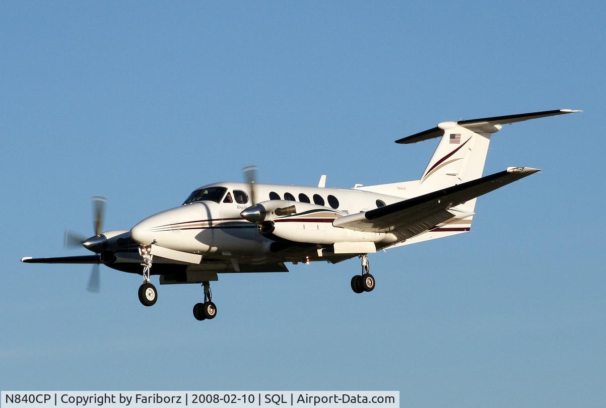 N840CP, 1999 Raytheon Aircraft Company B200 C/N BB-1658, Landing