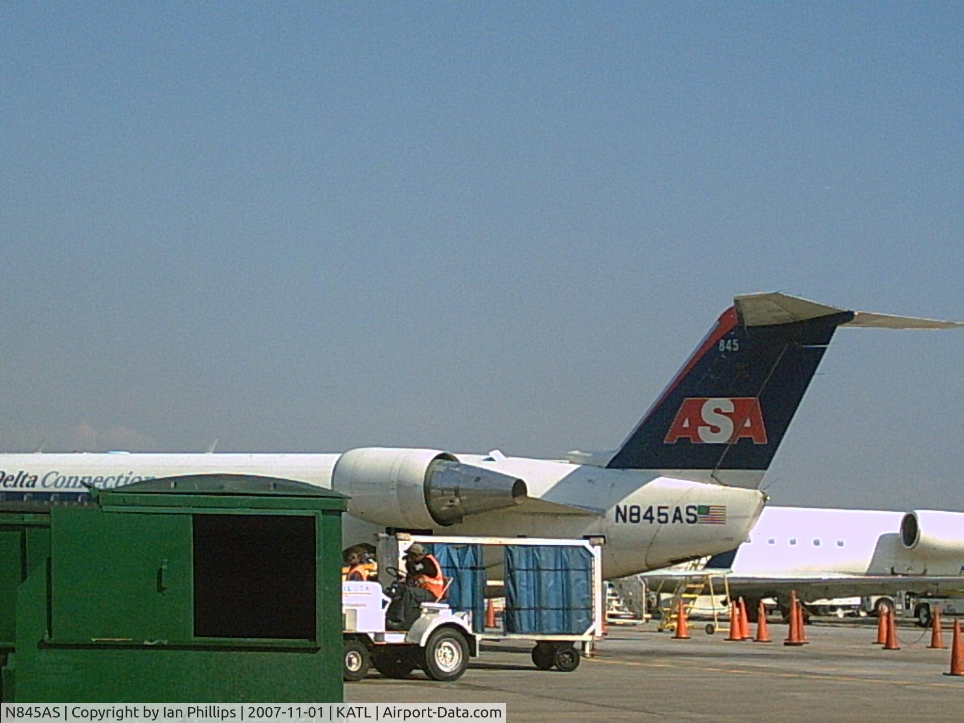 N845AS, 1999 Bombardier CRJ-200ER (CL-600-2B19) C/N 7324, Picture taken at ATL