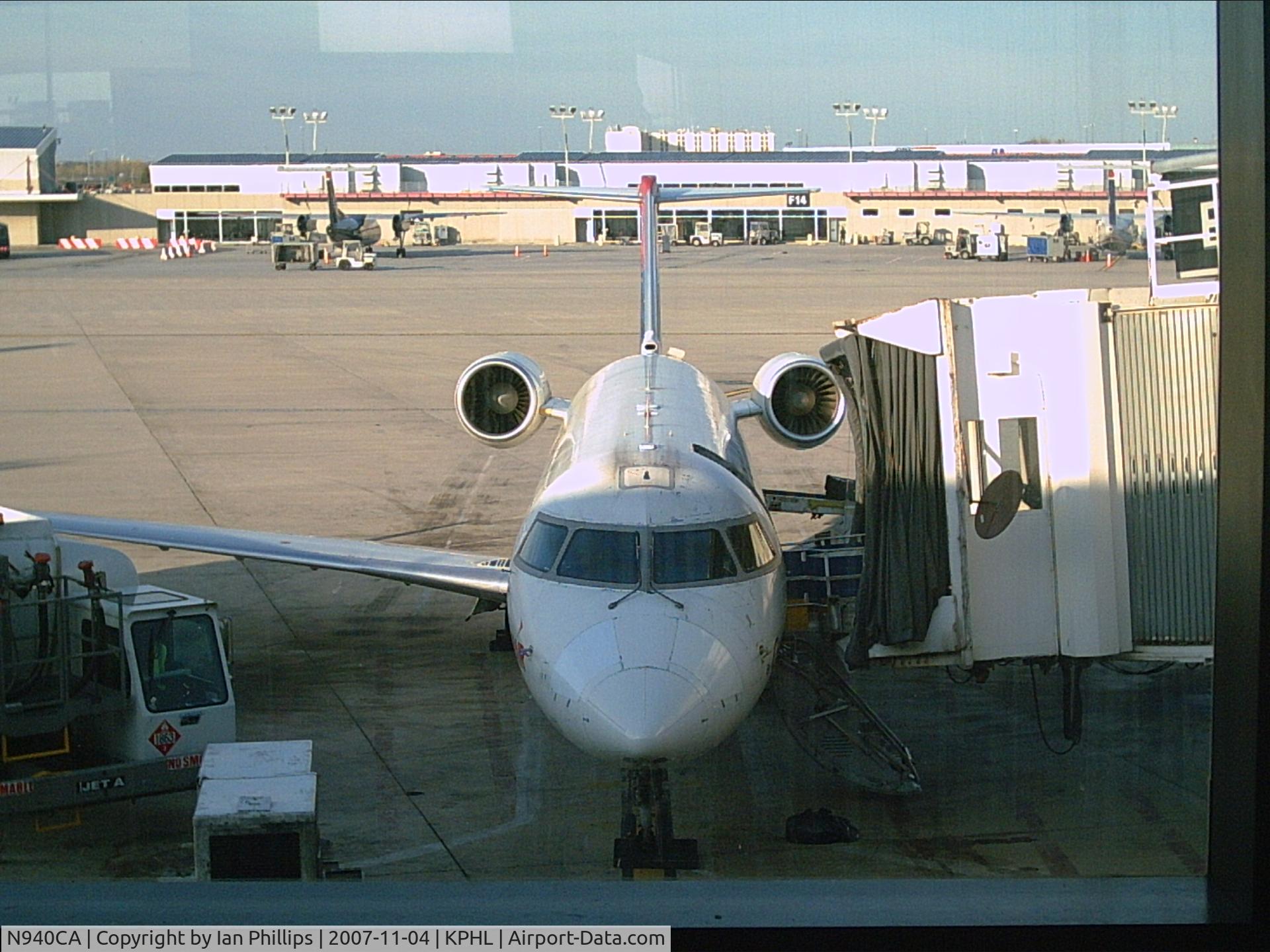 N940CA, 1994 Canadair CRJ-100ER (CL-600-2B19) C/N 7048, CRJ at PHL