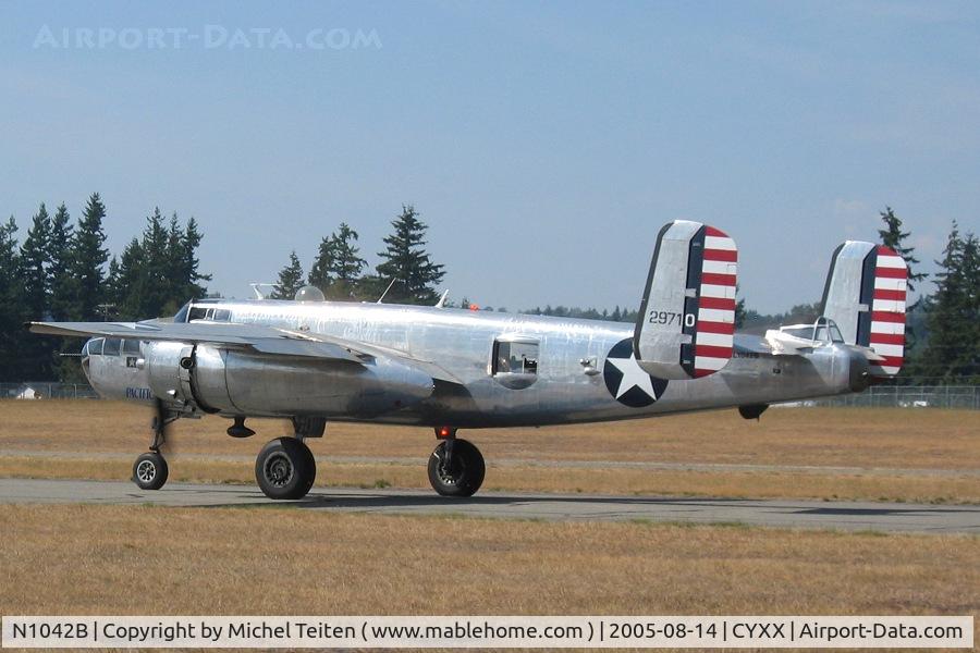 N1042B, 1944 North American B-25N Mitchell C/N 108-35148, Pacific Prowler