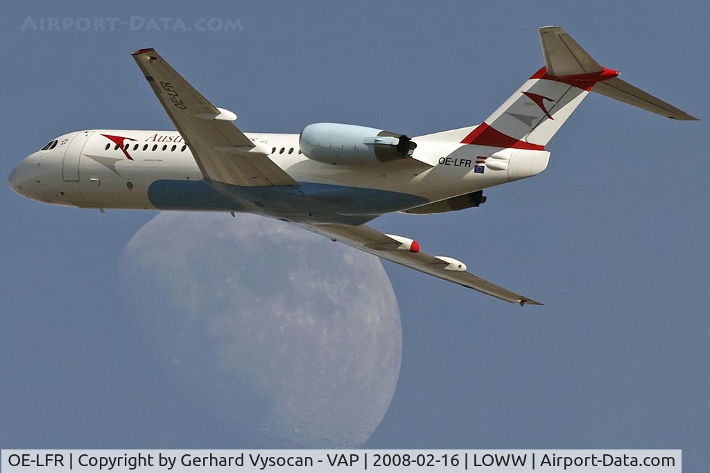 OE-LFR, 1996 Fokker 70 (F-28-0070) C/N 11572, moonraker ;-)